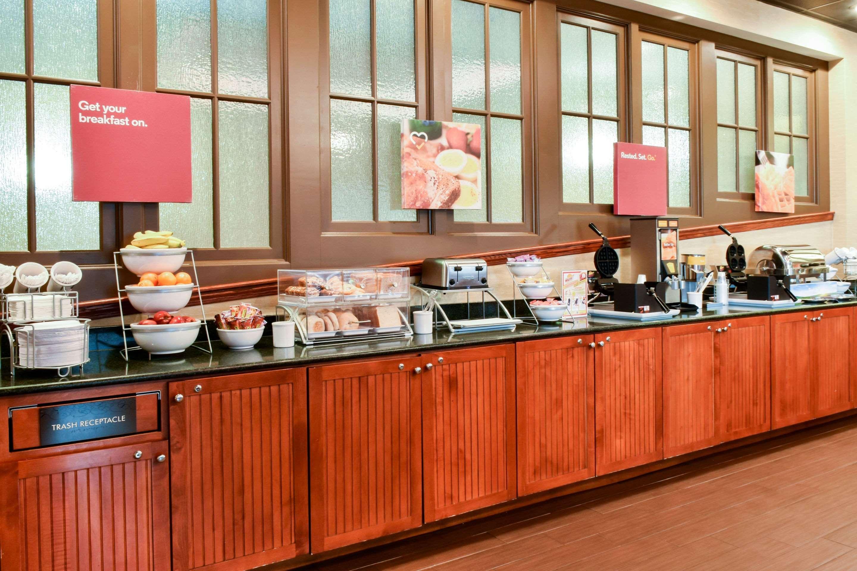 Comfort Suites Downtown Carlisle Ngoại thất bức ảnh