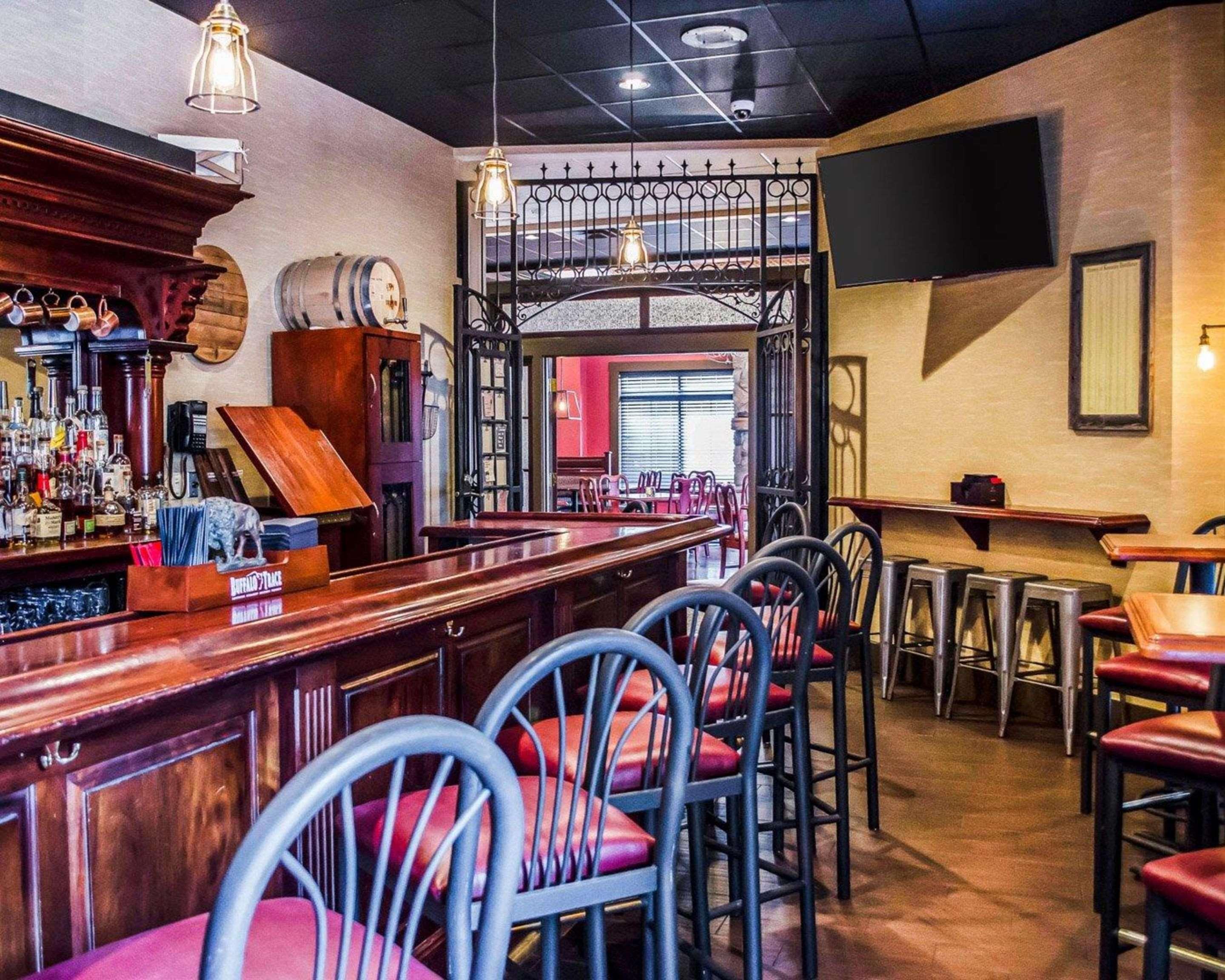 Comfort Suites Downtown Carlisle Ngoại thất bức ảnh