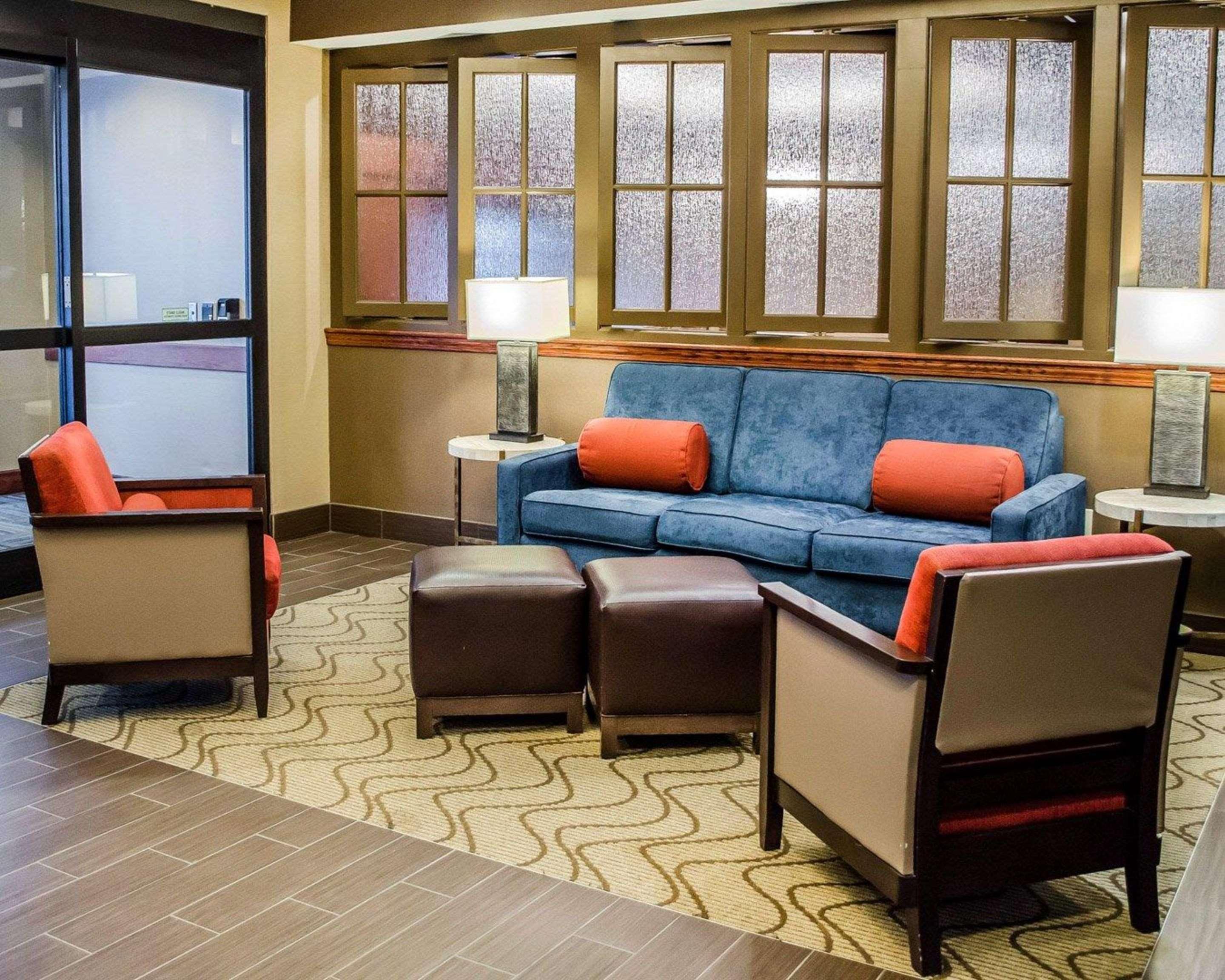 Comfort Suites Downtown Carlisle Ngoại thất bức ảnh