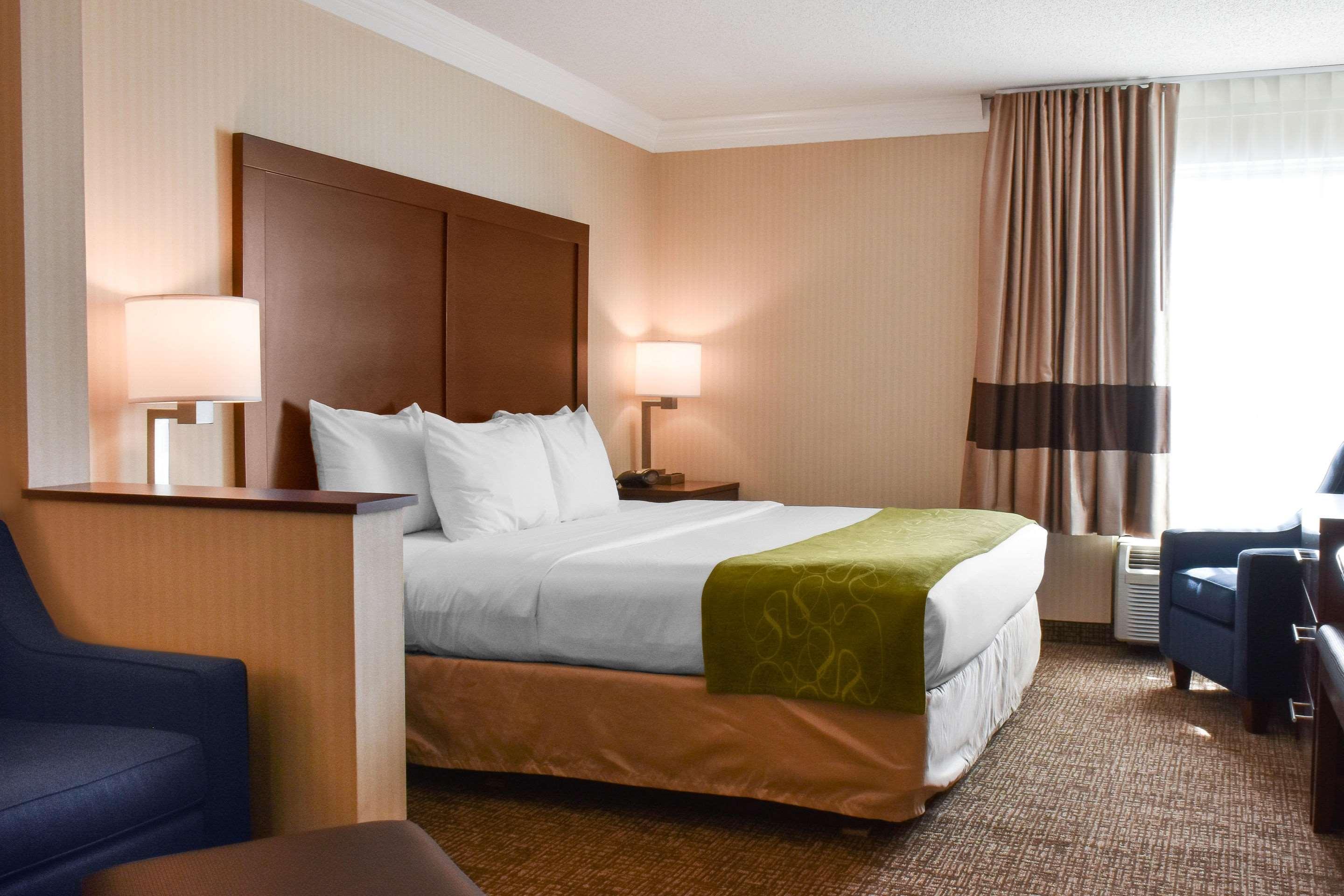 Comfort Suites Downtown Carlisle Ngoại thất bức ảnh