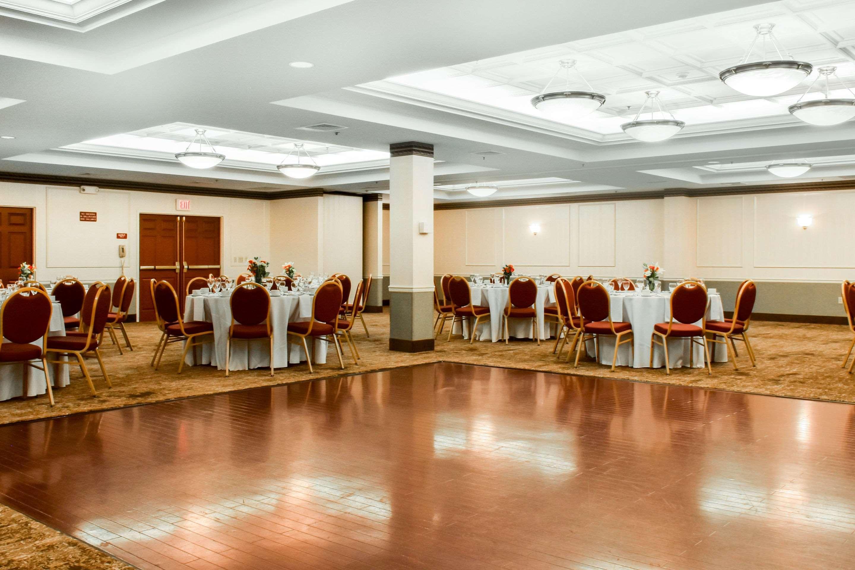 Comfort Suites Downtown Carlisle Ngoại thất bức ảnh